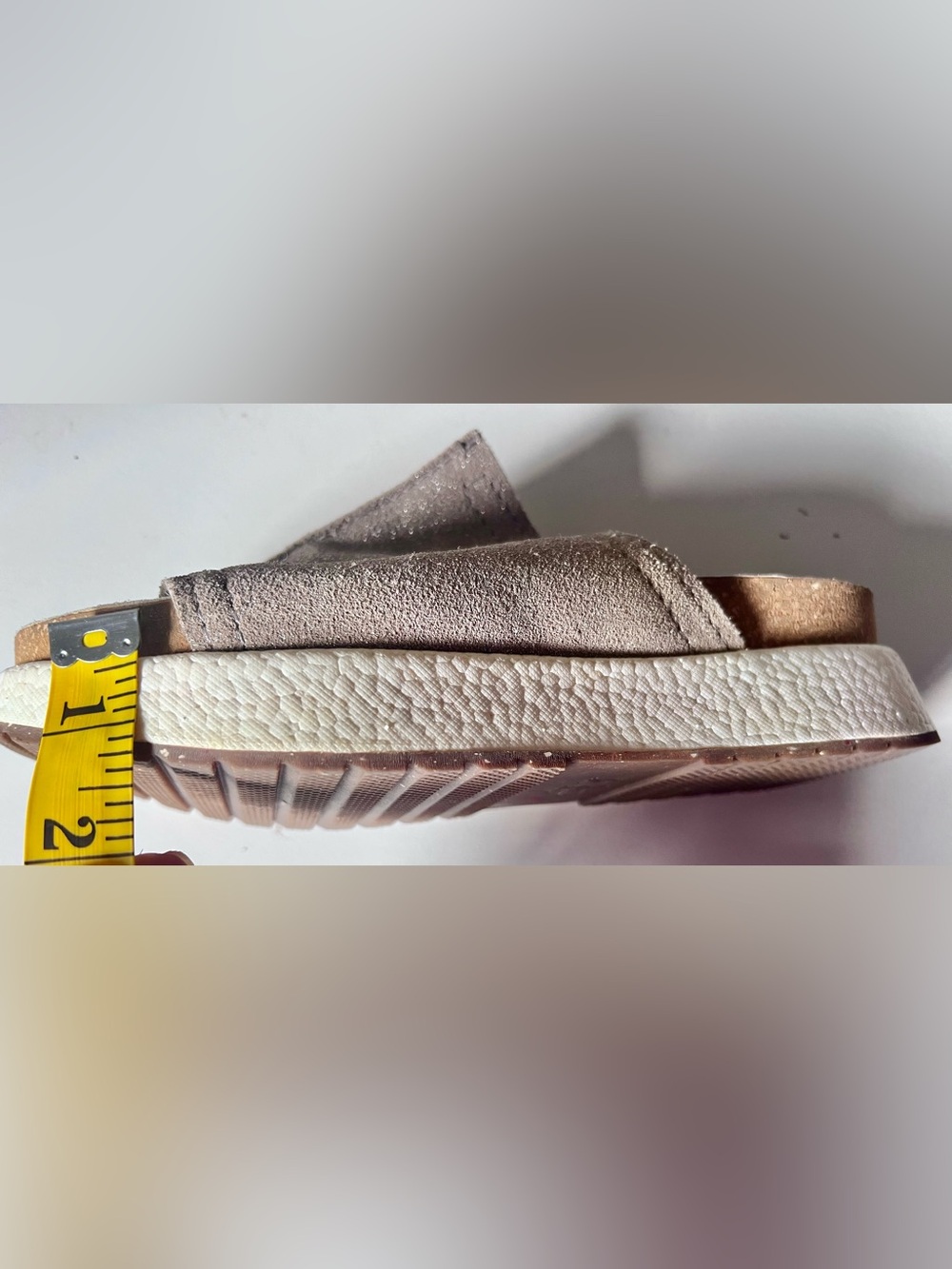 OTBT Metallic Slide Sandals Size 7 | Taupe Gold Comfort Platform Slides - Picture 7 of 7